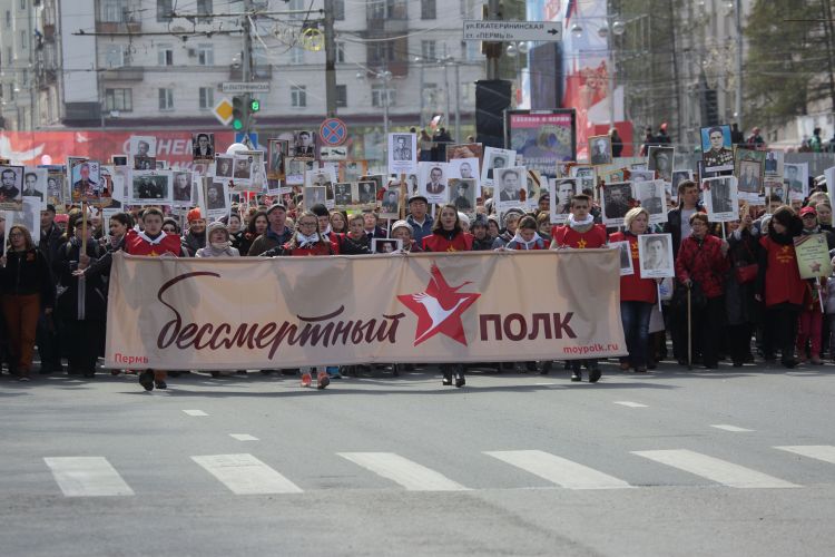 ГДЕ И КАК ИЗГОТОВИТЬ ПОРТРЕТЫ К 9 МАЯ
